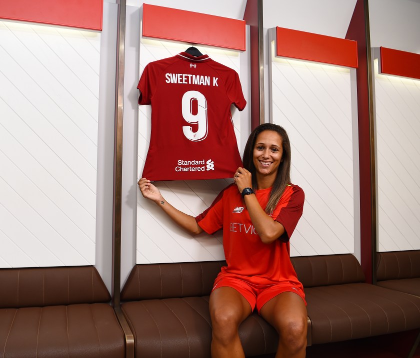 13.08.19 LLFC Signing 09.jpg